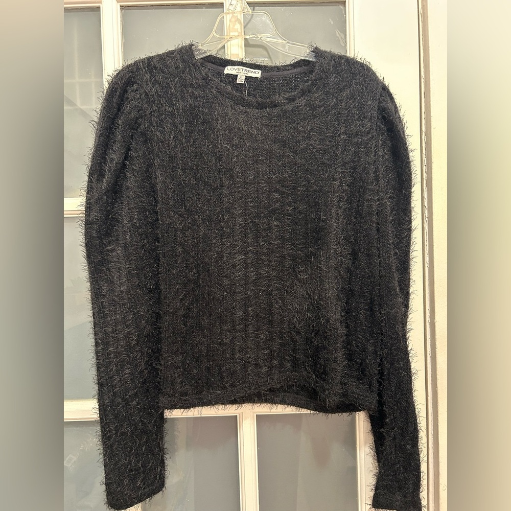 NEW! Love Trend Black Fringe Puff Sleeve Sweater Size Large